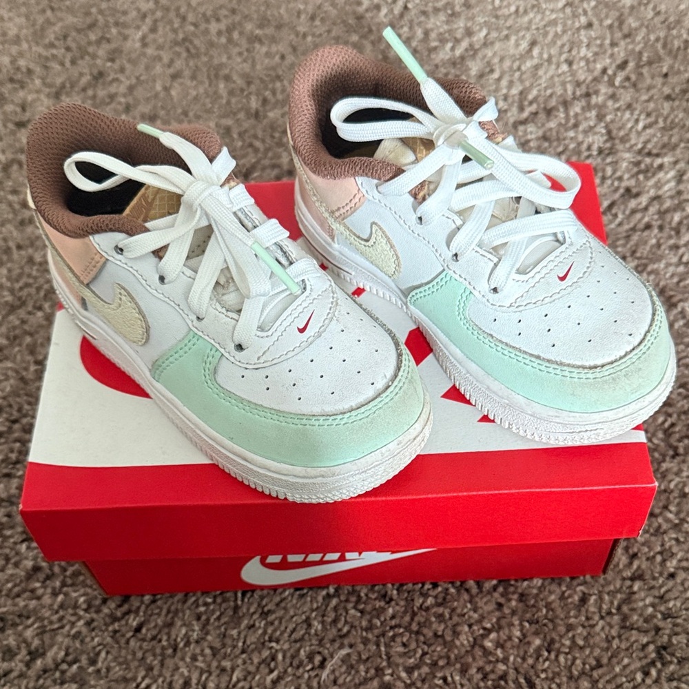 Nike Kids Sneakers in White, Mint, and Beige